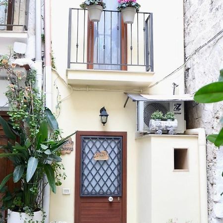 Dimora Il Solstizio Apartment Bari Luaran gambar
